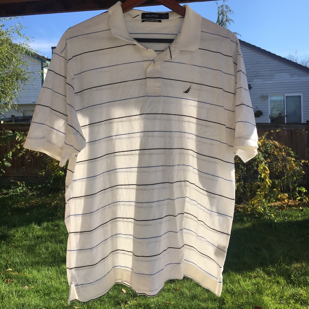 Men’s Polo collared t-shirt